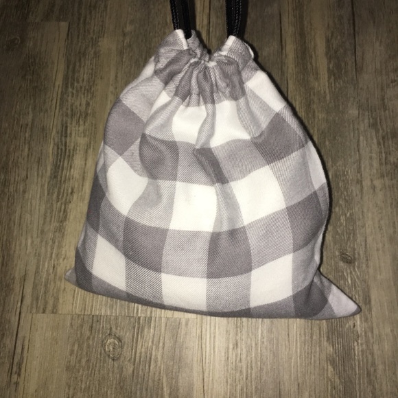 Small Drawstring bag - Picture 3 of 4